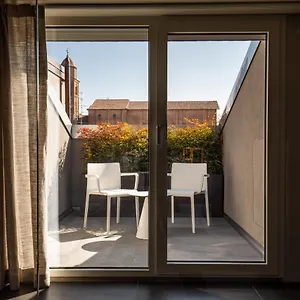 Rb Del Teatro&apartaments Frühstückspension